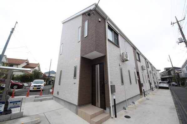 グランドシティの物件外観写真